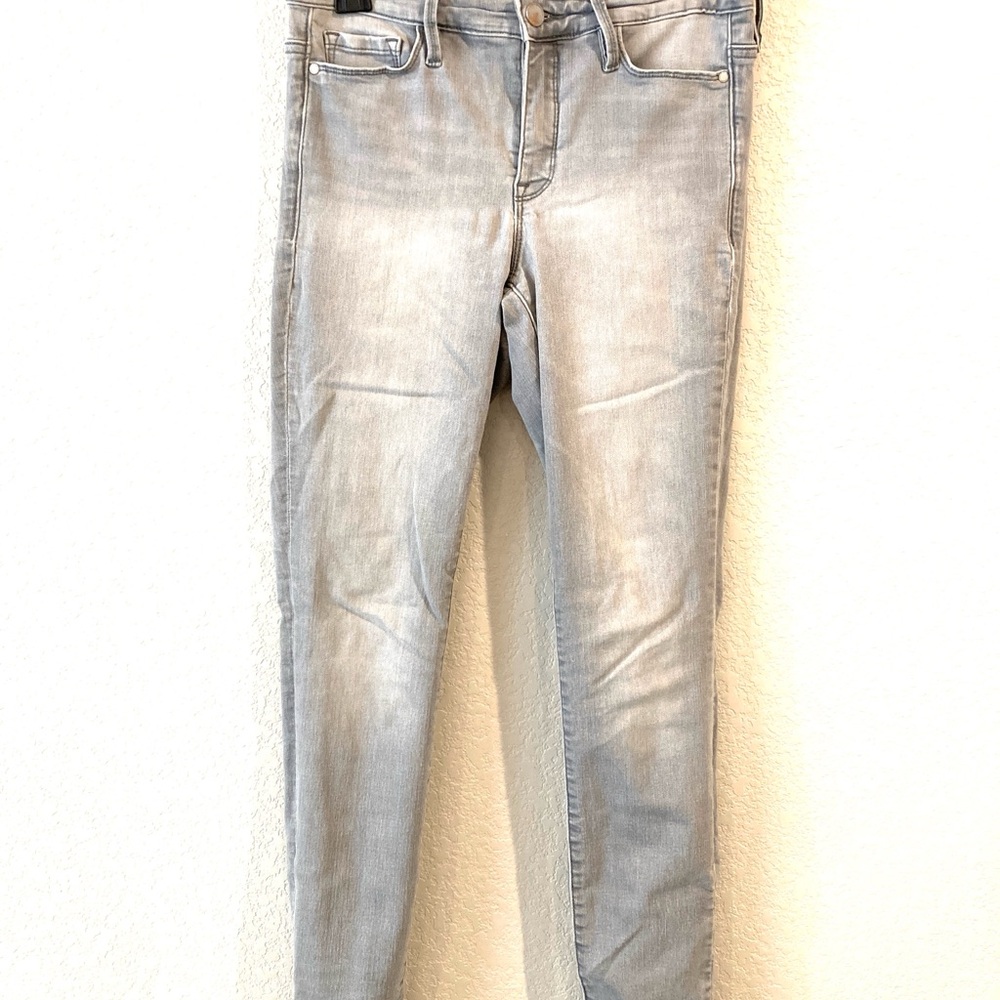 Athleta Women's Skinny Jeans in Light Gray, sculptek sculpting fit; size 4